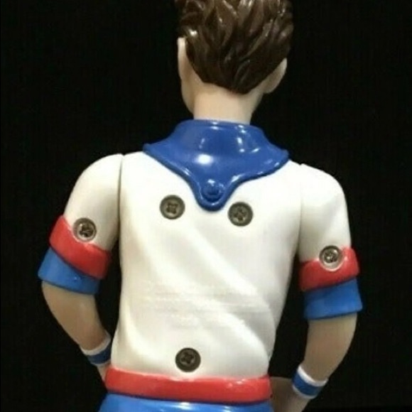 Cubix Connor Action Figure Toy - Picture 4 of 4